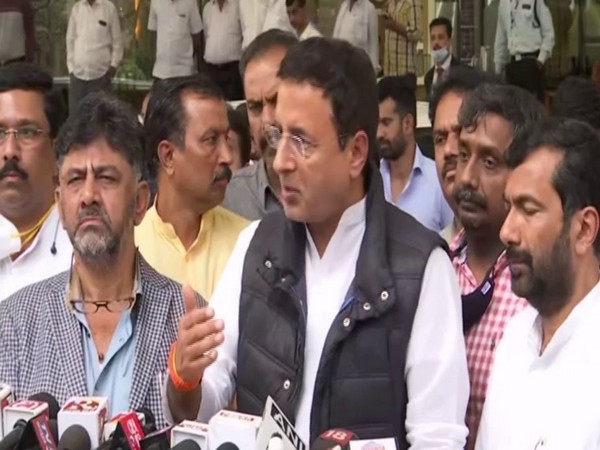 Senior Congress leader Randeep Surjewala on Thursday interacting with reporters on Thursday in Bengaluru.