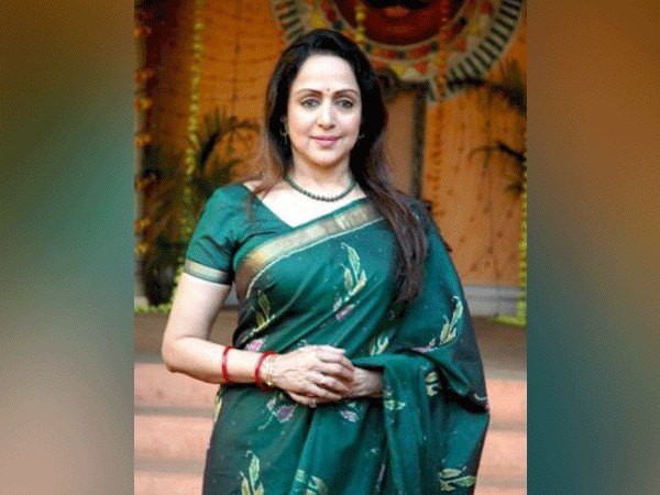 Hema Malini (Image source: Twitter)