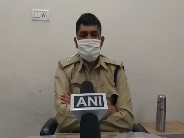 Sagar ASP Praveen Bhuria speaking to ANI on Wednesday. Photo/ANI