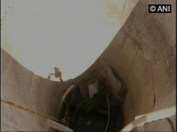 Manhole of water pipeline in Aurangabad, Maharashtra. (ANI photo)