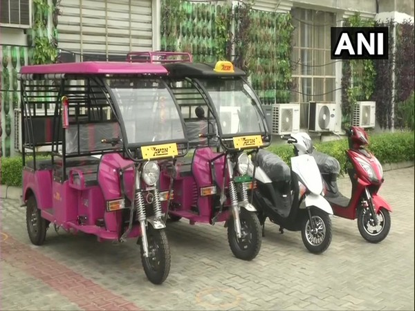 E-vehicles on display in Punjab's Ludhiana. (Photo/ANI)