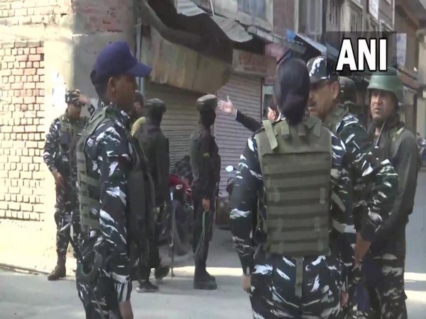 Visuals of CRPF personnel in Lal Chowk (Photo/ANI)