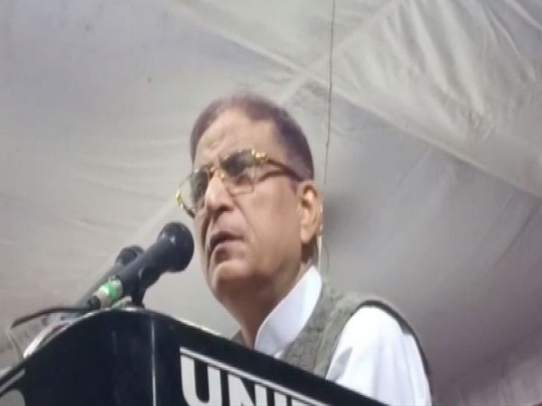 Samajwadi Party (SP) leader Azam Khan at a election rally in Rampur. Photo/ANI