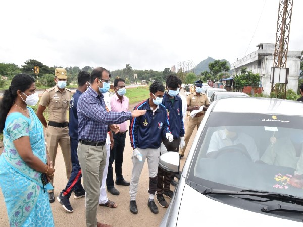 District Collector of Coimbatore reviewing the check points (Photo/ANI)