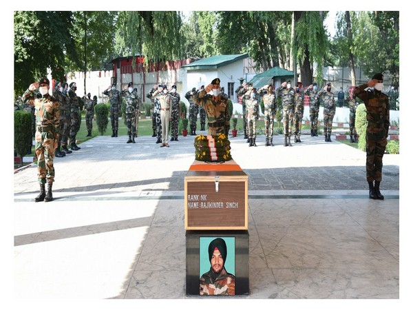 In a solemn ceremony at BB Cantt here, Lt General BS Raju, Chinar Corps Commander and all ranks paid homage to the braveheart on behalf of the proud nation. Photo/ANI