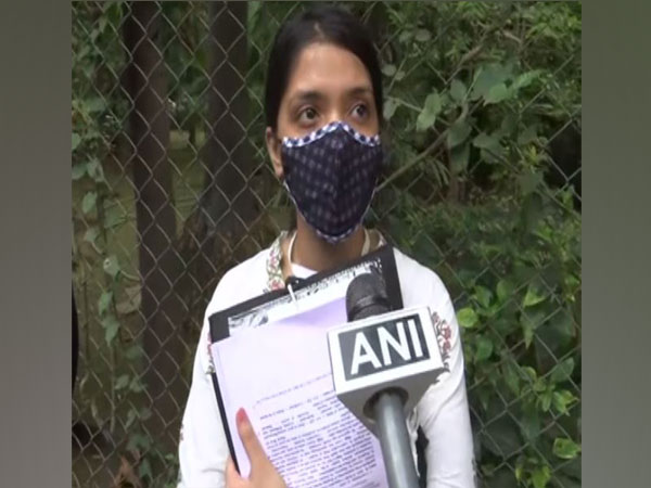 Advocate Ashwini Achari outside Mumbai Esplanade Court (Photo/ANI)