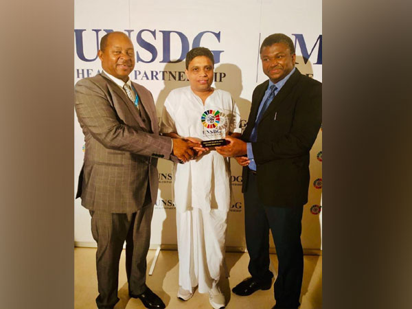 Acharya Balkrishna received 'UNSDG 10 Most Influential People in Healthcare Award' on behalf of Patanjali Group of Institution in Geneva yesterday.