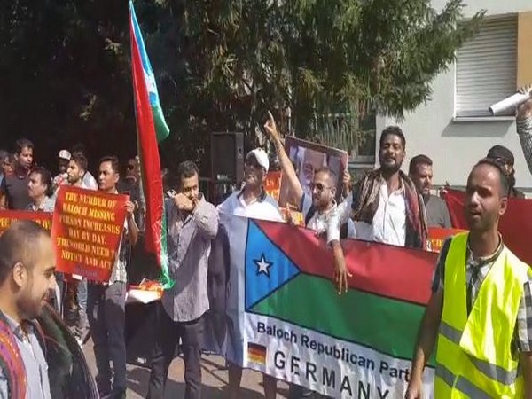 Baloch Republican Party organised anti-pakistan protest outside the country's consulate in Frankfurt.