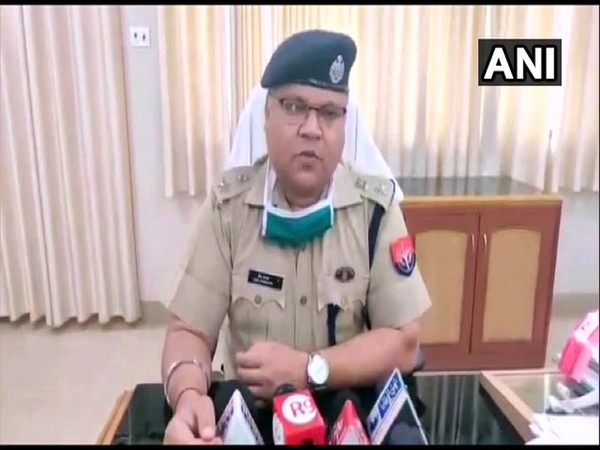 Balrampur SP Dev Ranjan Verma speaking to media. 