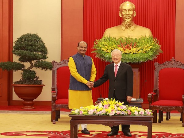Lok Sabha Speaker Om Birla (L) with Secretary-General of the Communist Party of Vietnam Nguyen Phu Trong