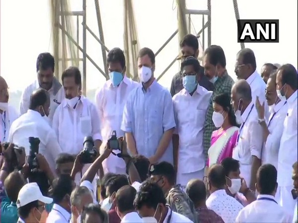 Visual of Rahul Gandhi meeting fishermen community at Kollam's Thangassery.