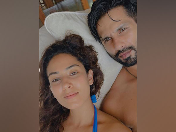 Mira Kapoor and Shahid Kapoor (Image source: Instagram)