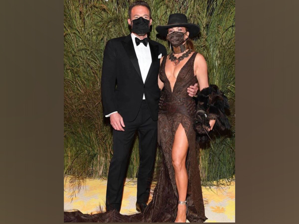 Jennifer Lopez and Ben Affleck (Image source: Instagram)