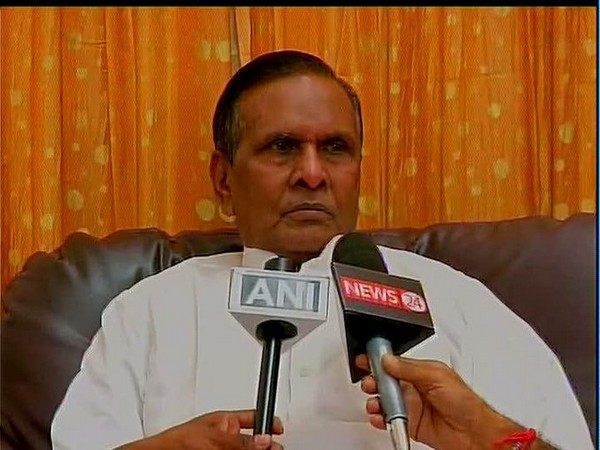 Former Union Minister and Samajwadi Party leader Beni Prasad Verma (File photo)