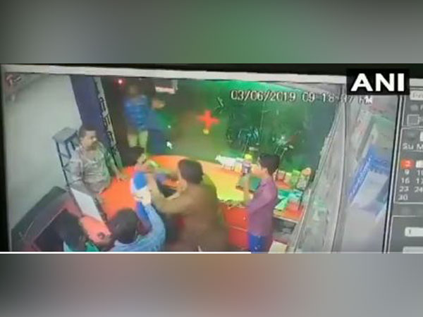 BJP National vice president Renu Devi's brother Pinu assaults a chemist at a medical shop in Bettiah allegedly for not standing up to show him respect.