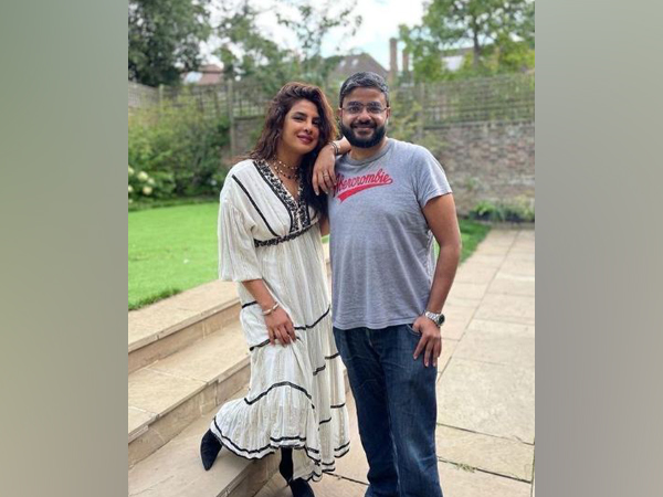 Priyanka Chopra Jonas with her brother Siddharth Chopra (Image Source: Instagram)