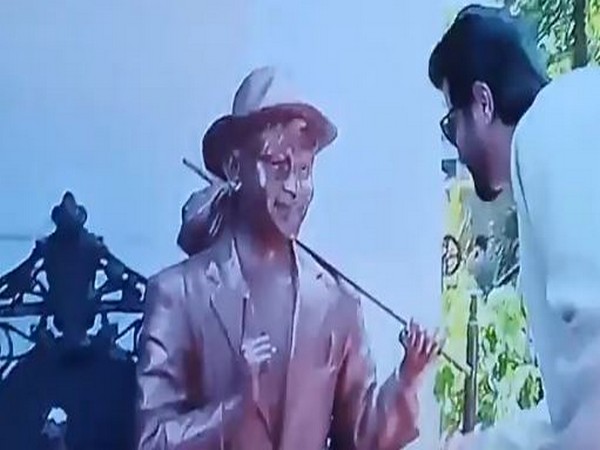 A still from the video shared by Anil Kapoor (Image courtesy: Twitter)