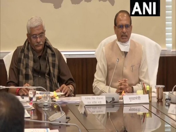 Madhya Pradesh Chief Minister Shivraj Singh Chauhan and Jal Shakti Minister Gajendra Singh Shekhawat at the meeting on Saturday. 