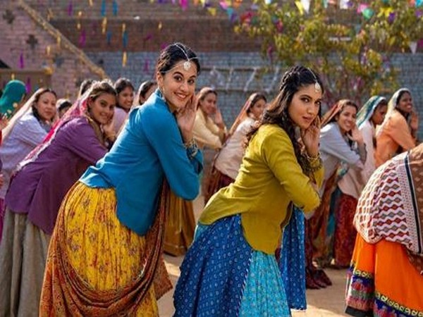 Taapsee Pannu and Bhumi Pednekar (Image courtesy : Instagram)