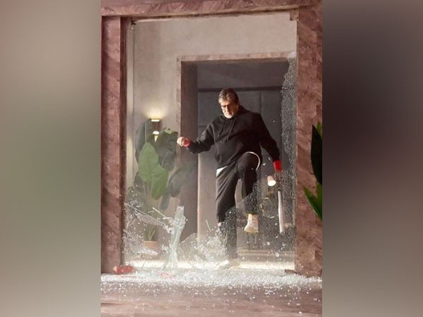 Amitabh Bachchan (Image source: Instagram)