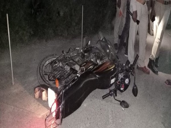 A visual of the motorcycle of the accused arrested in Gonda. 