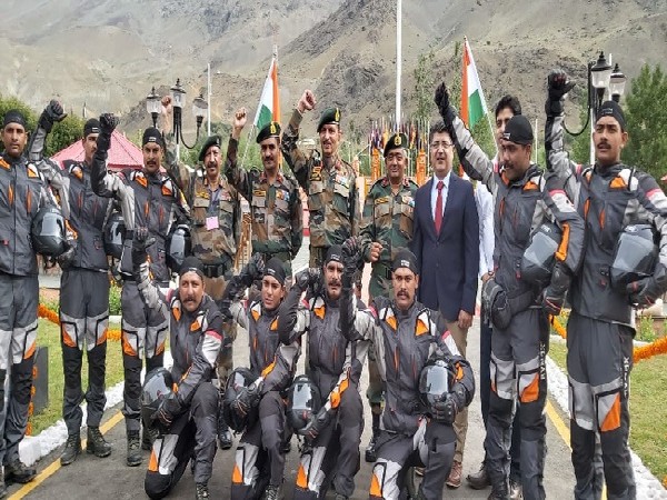 13th Battalion of Jammu - Kashmir Rifles completes motorcycle rally in Kargil. Photo/ANI