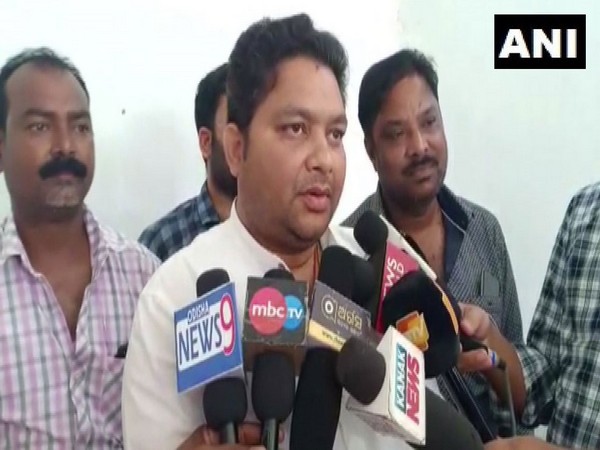  BJD MLA , Saroj Kumar Meher talking to media persons in Bolangir on Wednesday 