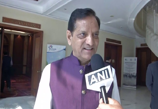 BJP MP Kishan Kapoor speaking to ANI in New Delhi on Wednesday.