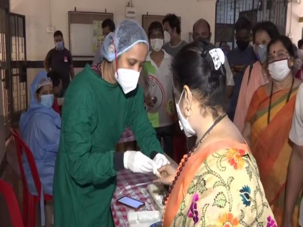 Shiv Sena members organised a blood donation camp in Mumbai today. (Photo/ANI)