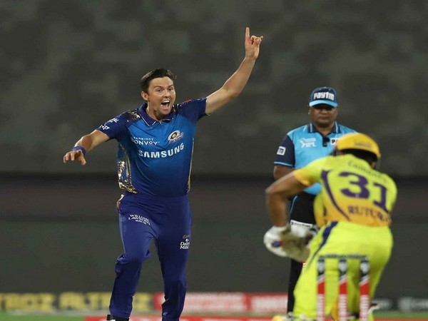 Mumbai Indians pacer Trent Boult lbw Ruturaj Gaikwad (Image: BCCI/IPL)