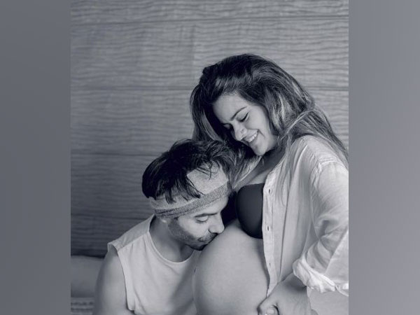 Aparshakti Khurana with wife Aakriti Ahuja (Image source: Instagram)