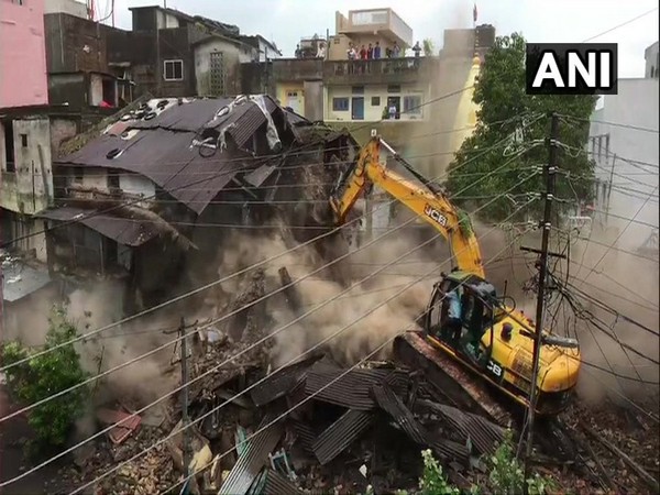Visuals of the demolished building in Indore, Madhya Pradesh.