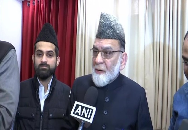 Shahi Imam of Delhi's Jama Masjid Syed Ahmed Bukhari speaking to ANI on Saturday on Saturday. Photo/ANI