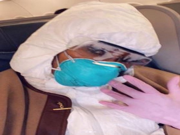 Later, Campbell went on to post her pictures wearing the strange attire on her official Instagram page (Picture courtesy: Naomi Instagram)