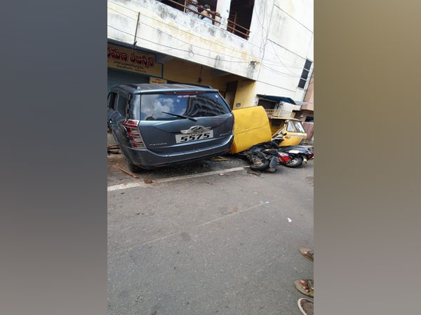 An over speeding XVU car dashed into a shop at Lb Sastry Street on Monday. Photo/ANI