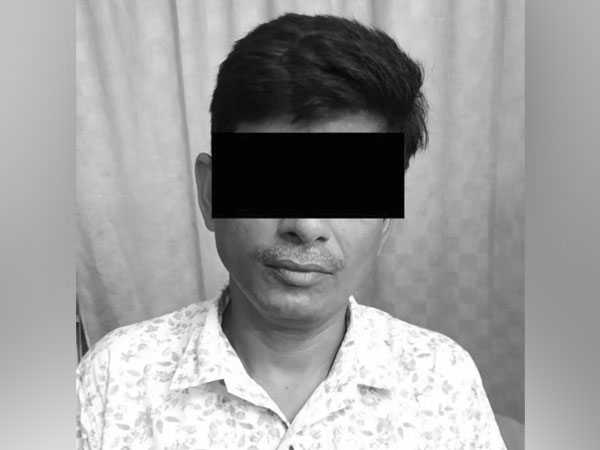 Indrajit Shaw, Deb's employee 