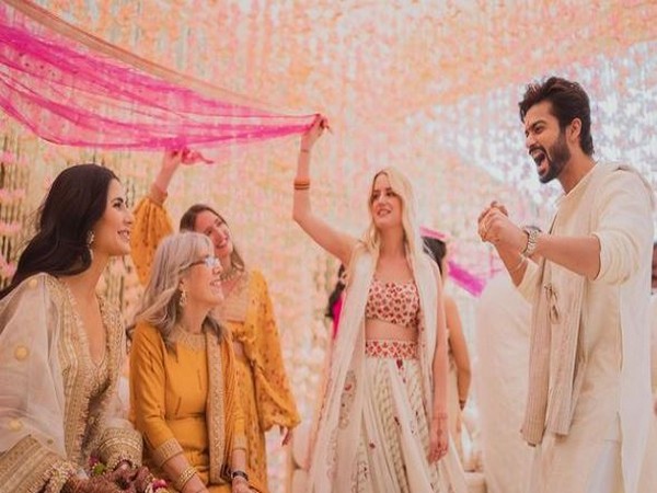 Sunny Kaushal, Katrina Kaif with her mother and sisters (Image source: Instagram)