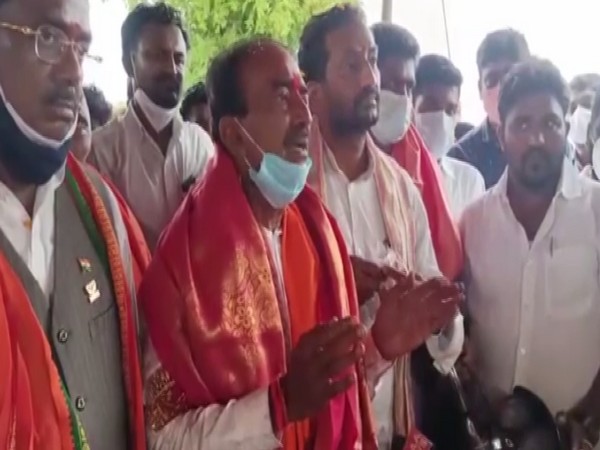 BJP leader Eatala Rajender speaking to people of his his constituency, Huzurabad (Photo/ANI)