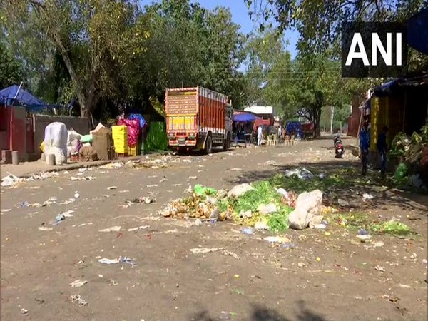  The vegetable wholesale market in Chandigarh on Sunday [Photo/ANI]