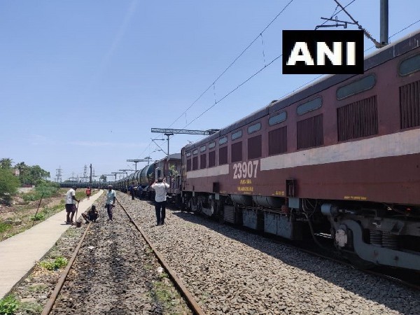 Train carrying water from Jolarpet reaches Chennai, Tamil Nadu on July 12. Photo/ANI