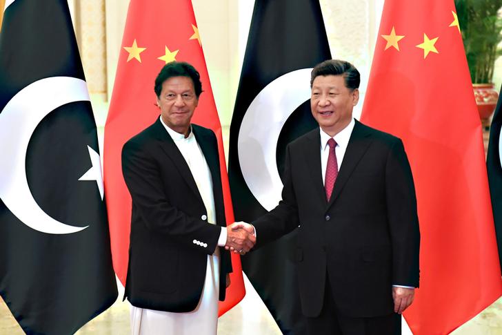 Pakistan Prime Minister Imran Khan met Chinese President Xi Jinping at the Great Hall of People in Beijing on Sunday