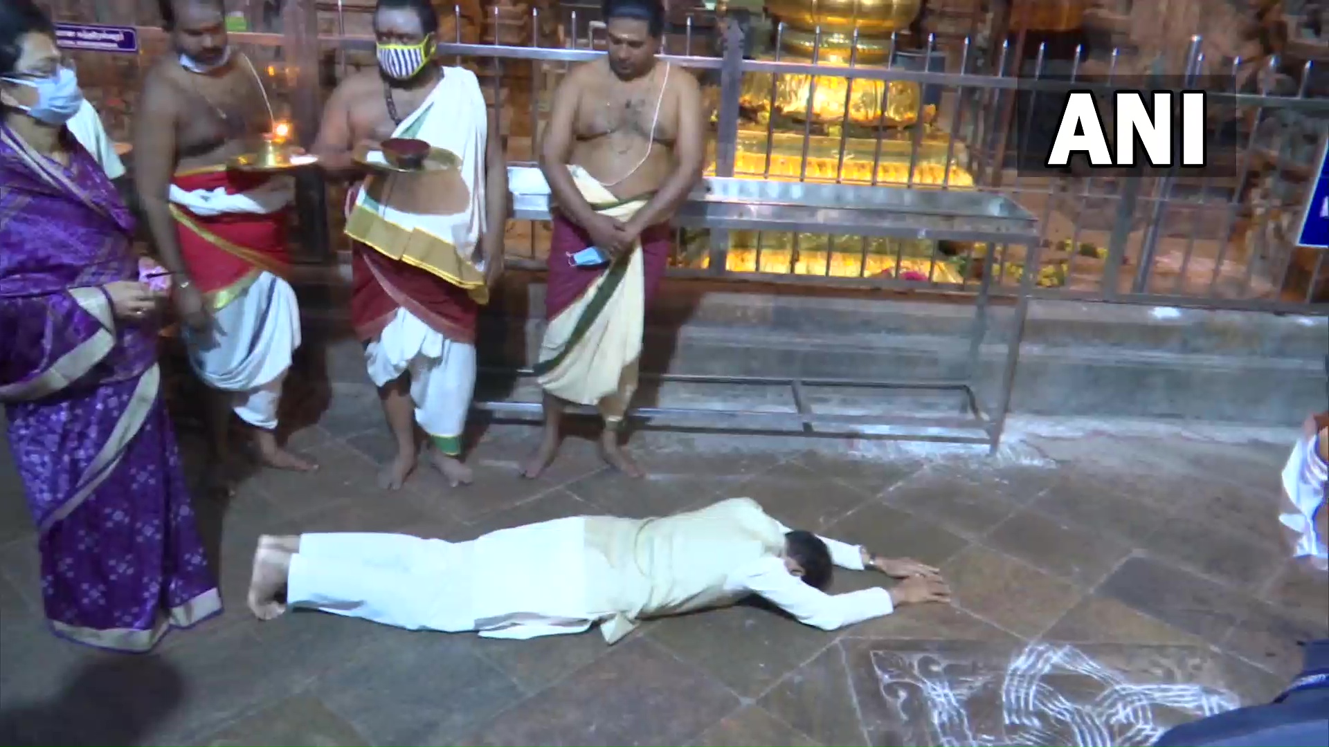 BJP leader Shivraj Singh Chouhan speaking to media in Bhopal, Madhya Pradesh on Aug 12.