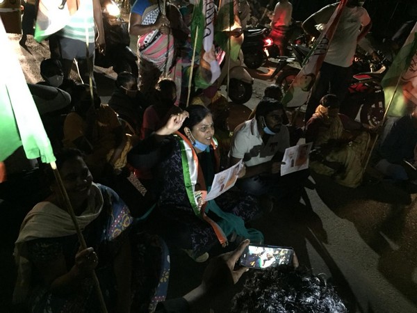 The Congress members block the national highway in Andhra Pradesh's Krishna district (File photo)