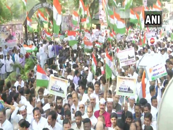 Congress holds massive protest rally against CAA, NRC in Mumbai. Photo/ANI