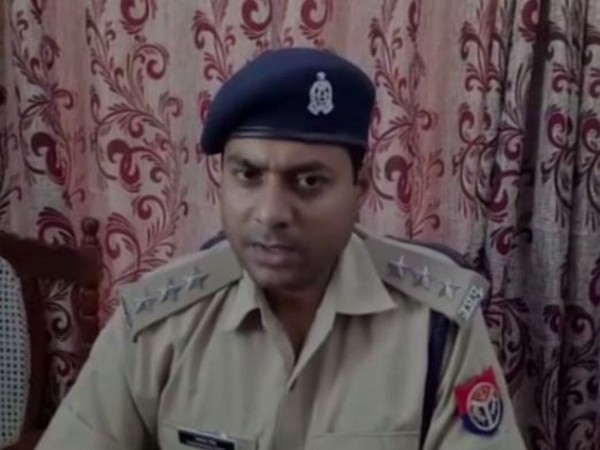 Raghvendra Singh, Circle Officer, Sadar talking to ANI on Monday in Banda