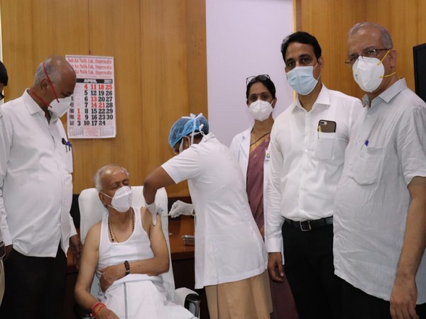 Maharashtra Governor Bhagat Singh Koshyari receiving second dose of COVID-19 vaccine. (Photo/ANI)
