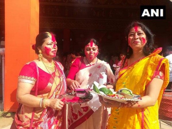 Women participated in Sindur Khela on the occasion of Vijay Dashmi in New Delhi on Tuesday. Photo/ANI