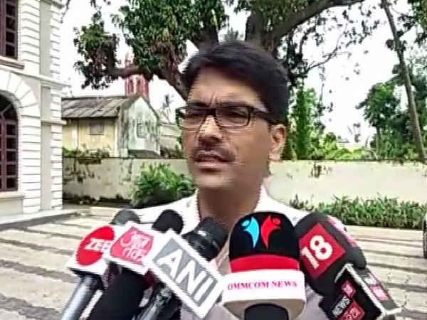 DCP Cuttak, Akhileshwar Singh speaking to media in Odisha on july 29.