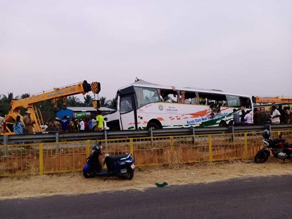 19 people died in a collision between a Kerala State Road Transport Corporation bus and a truck near Avinashi town of Tirupur district on Thursday morning here. Photo/ANI