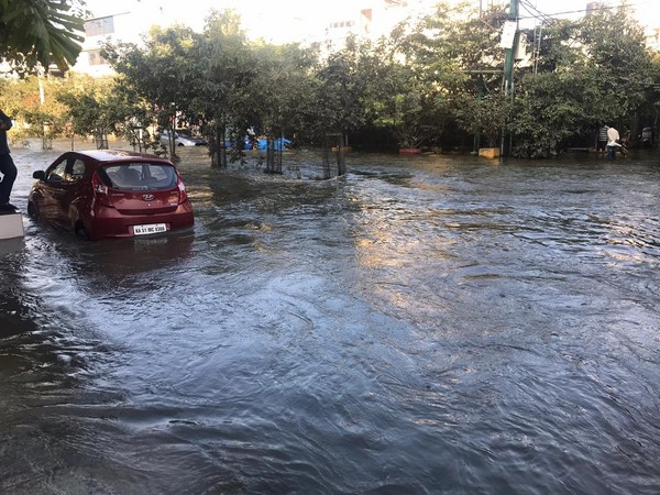 Visuals of Hulimavu Lake breach. Photo/ANI